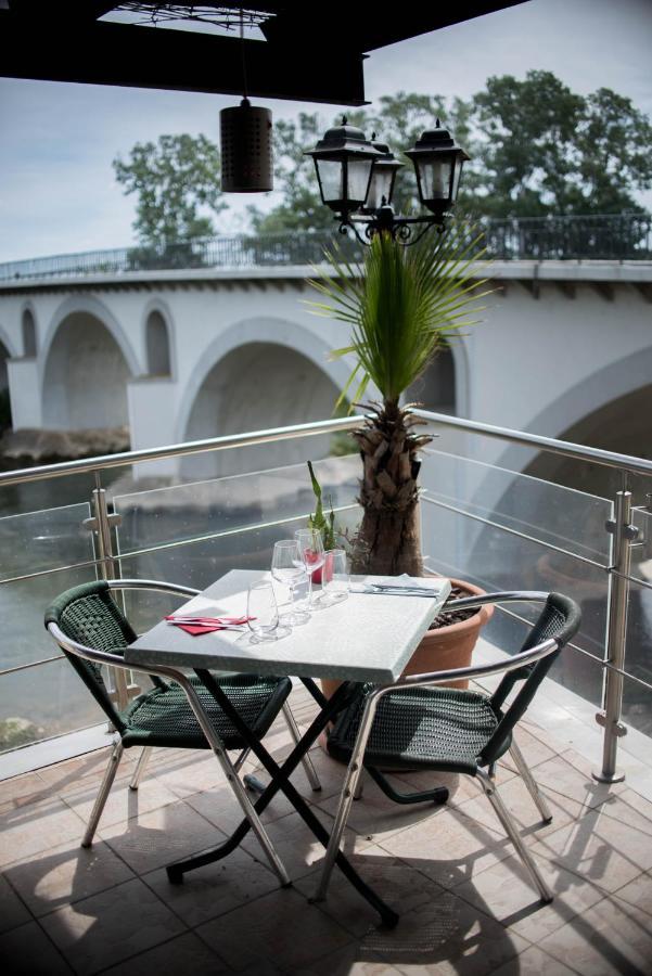 Hotel Restaurant Mon Auberge Lunel  Luaran gambar